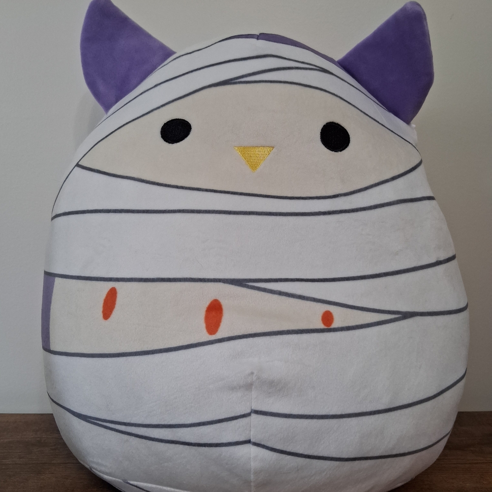 Squishmallows Mummy Holly The Owl